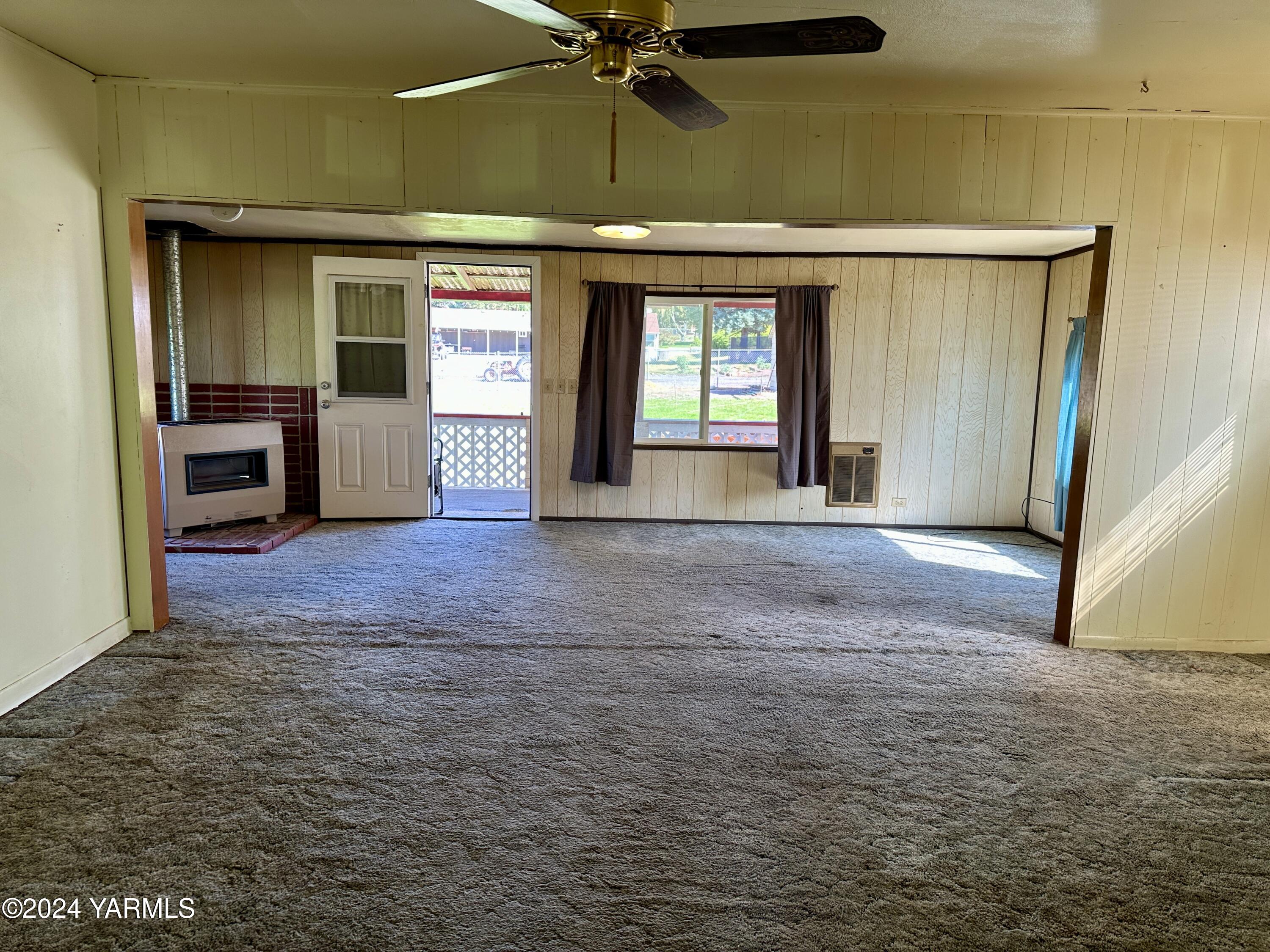 2613 Cascade Road Yakima, WA 98901 - Photo 11 of 38 View from kitchen
