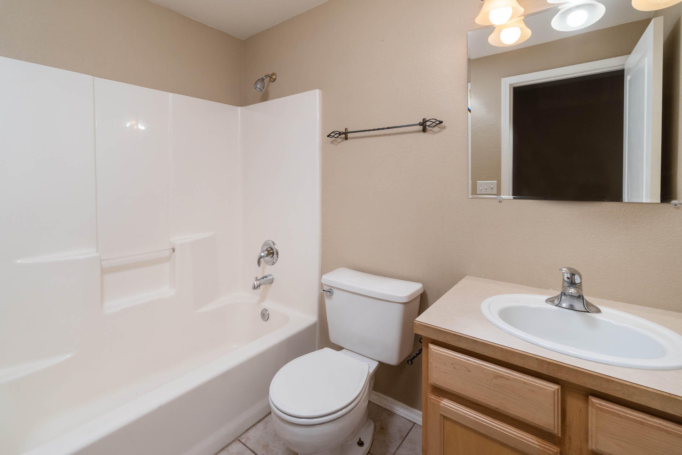 1715 Southeast Riviera Drive Bend, OR 97702 - Photo 16 of 26 1715 SE Riviera_0097 copy