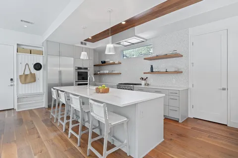 $2,750,000 | 1605 Chelsea Lane, Unit 1, Austin, TX 78704