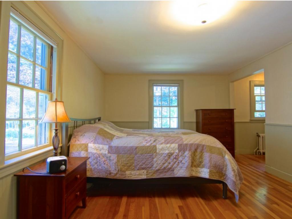 782 Middle Road Portsmouth, NH 03801 - Photo 17 of 32 Gallery Image 17