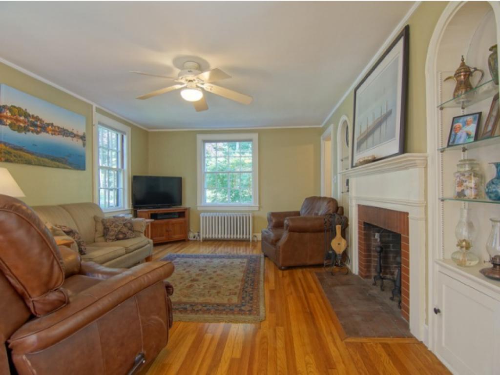 782 Middle Road Portsmouth, NH 03801 - Photo 9 of 32 Gallery Image 9