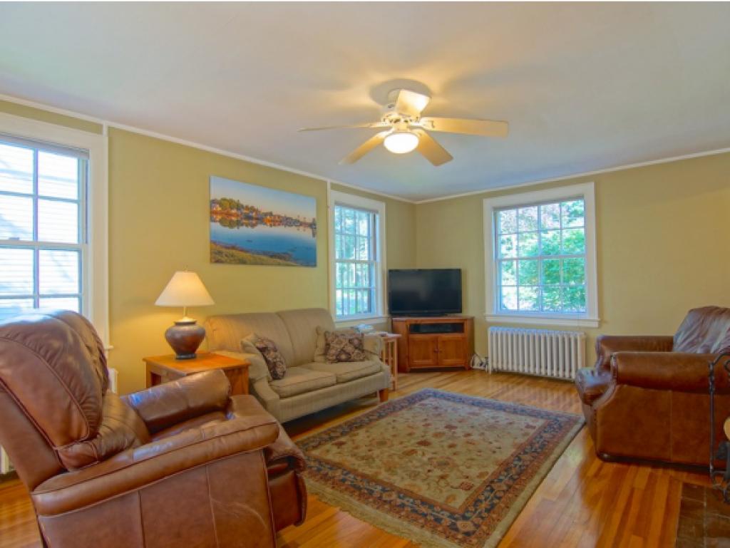 782 Middle Road Portsmouth, NH 03801 - Photo 10 of 32 Gallery Image 10