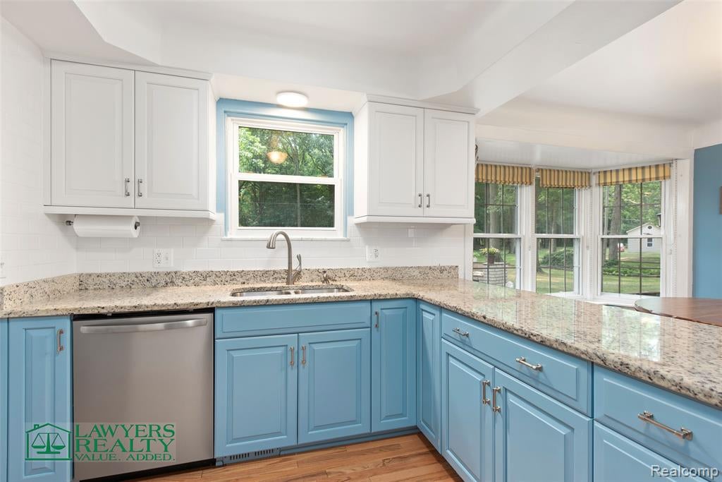 9180 Stone Road Pearl Beach, MI 48001 - Photo 14 of 47 Gallery Image 14