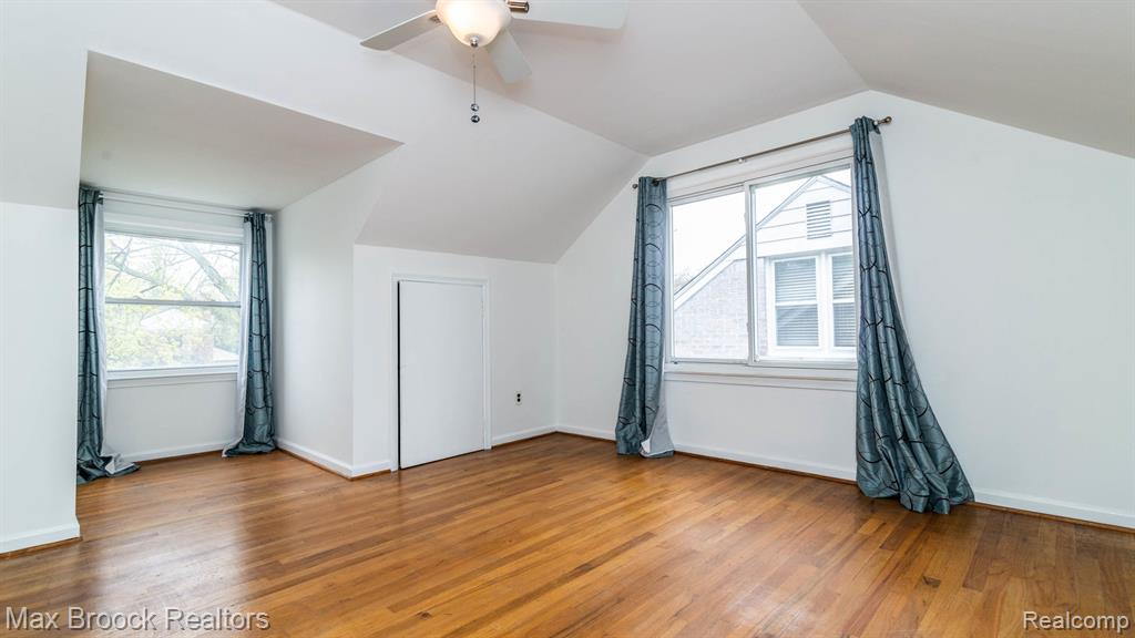2602 Trafford Road Royal Oak, MI 48073 - Photo 18 of 26