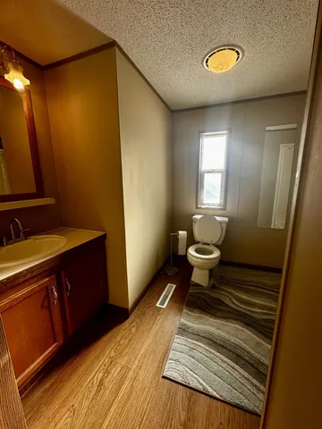 $22,900 | 14 Manor Circle, Mount Carroll, IL 61053