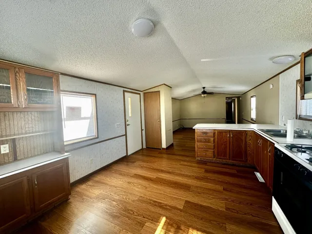 $22,900 | 14 Manor Circle, Mount Carroll, IL 61053