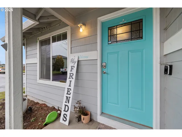 $379,900 | 3153 30th Court, Albany, OR 97322