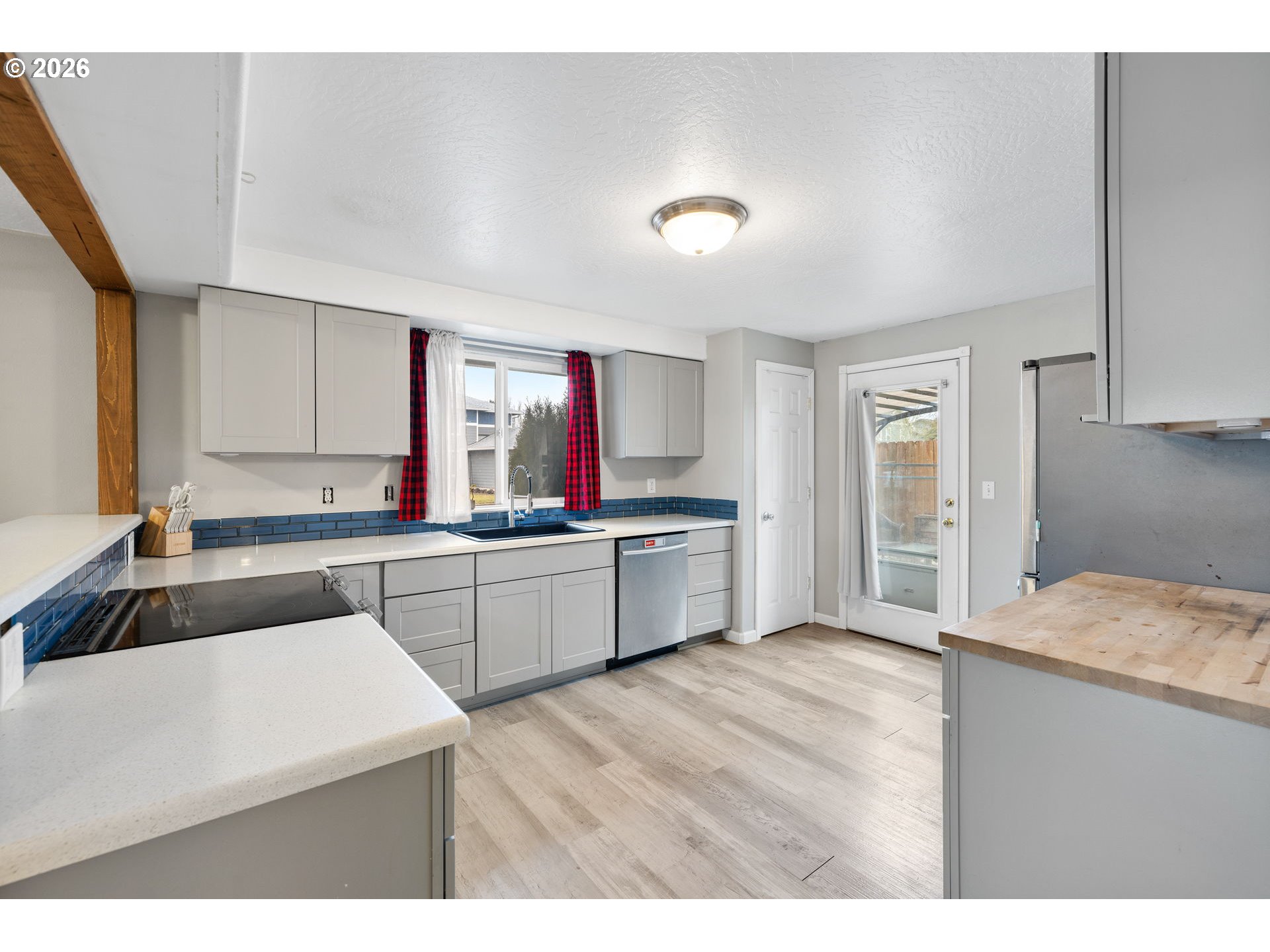 3153 30th Court Albany, OR 97322 - Photo 10 of 26