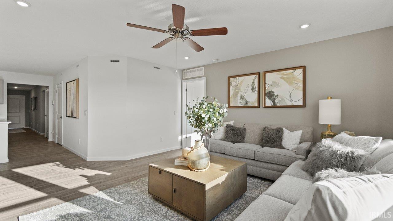 12850 Rey Cove Fort Wayne, IN 46818 - Photo 5 of 27