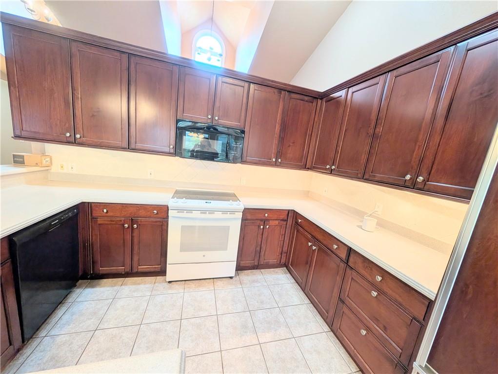 2661 Nebraska Road La Harpe, KS 66751 - Photo 18 of 38