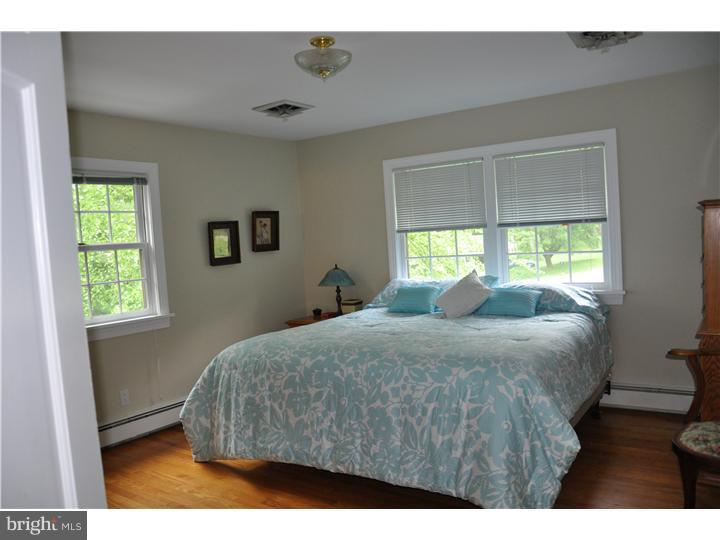 218 Planet Road Newark, DE 19711 - Photo 11 of 17 Master Bedroom