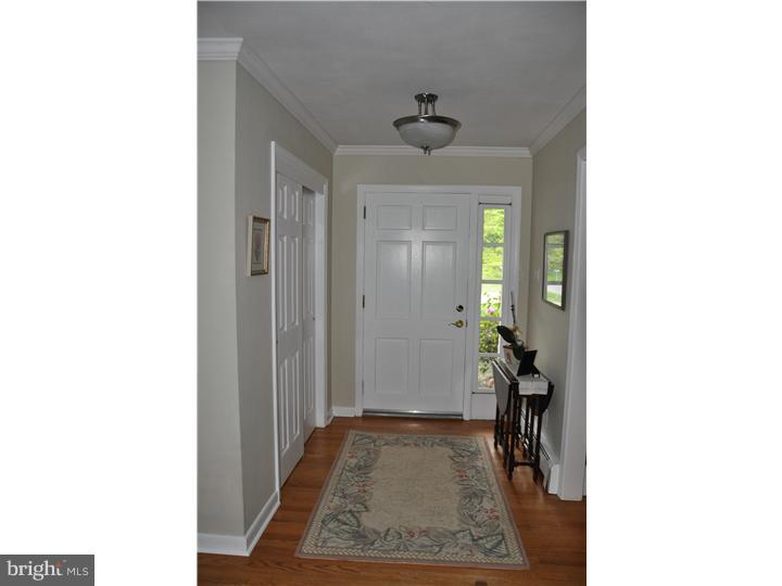 218 Planet Road Newark, DE 19711 - Photo 4 of 17 Foyer