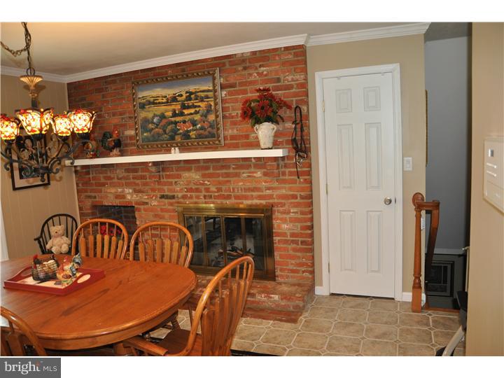 218 Planet Road Newark, DE 19711 - Photo 9 of 17 Dining Room