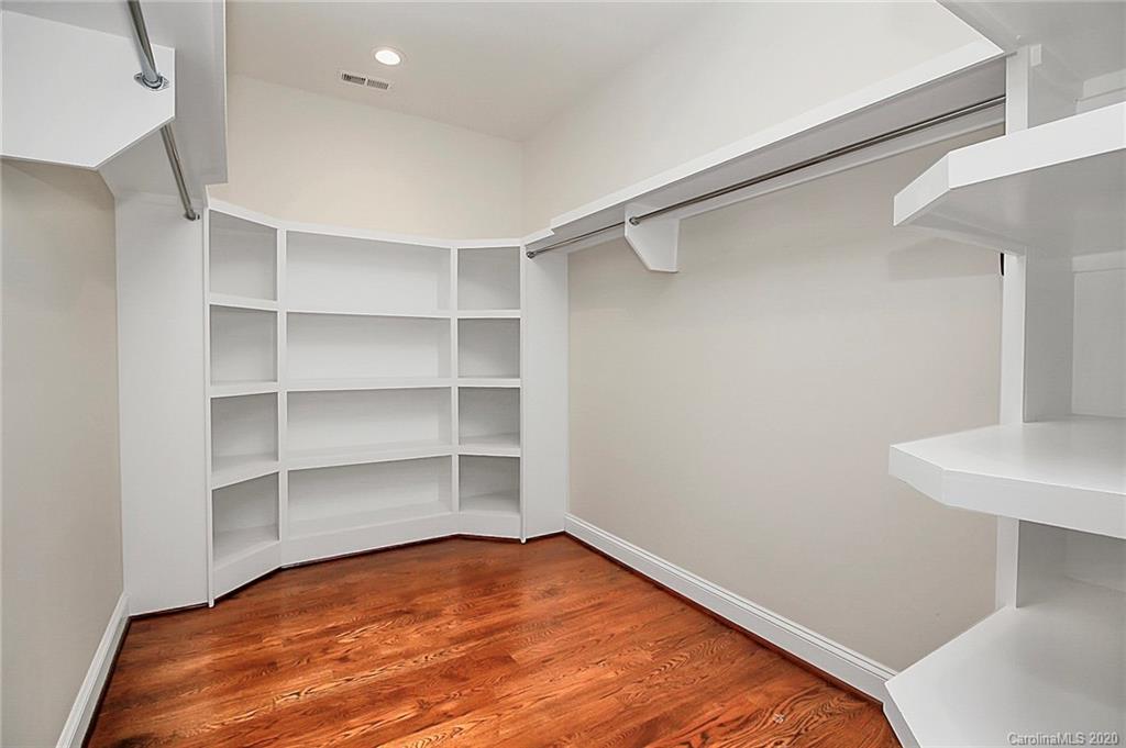 132 Scofield Road Charlotte, NC 28209 - Photo 23 of 44 a view of empty room with empty racks