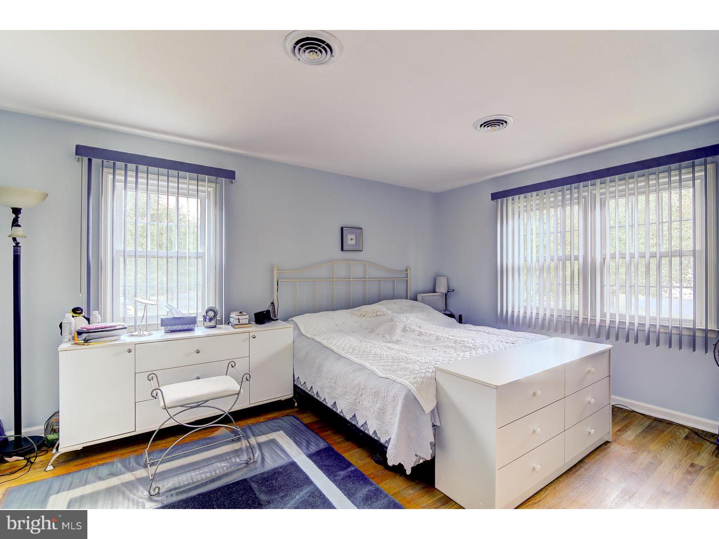 11 Fieldston Road Princeton, NJ 08540 - Photo 14 of 23 Master Bedroom