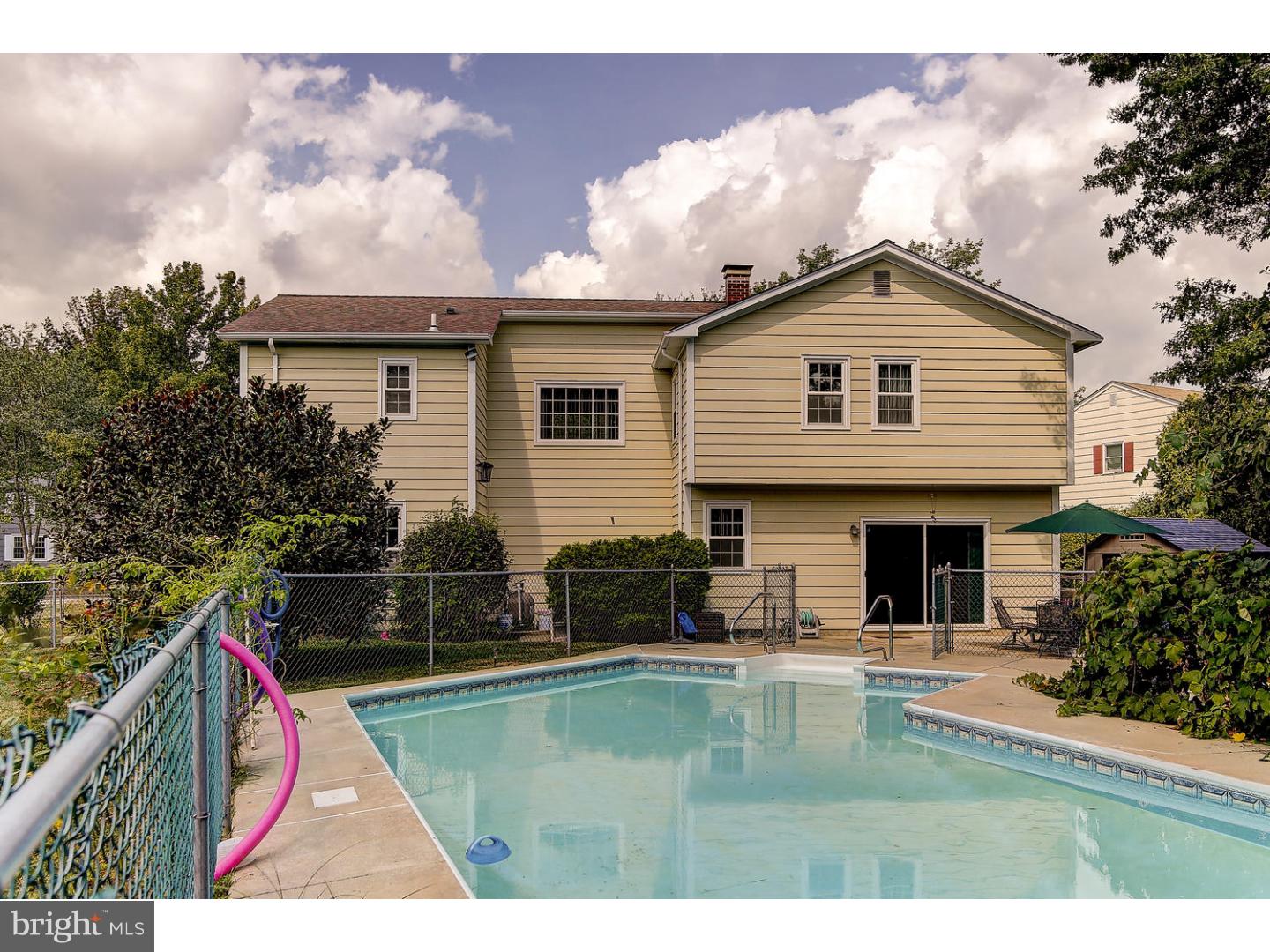 11 Fieldston Road Princeton, NJ 08540 - Photo 22 of 23 Pool