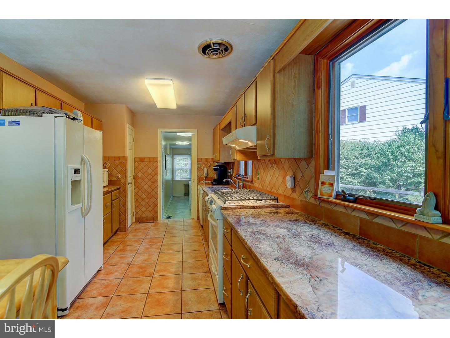 11 Fieldston Road Princeton, NJ 08540 - Photo 9 of 23 Kitchen
