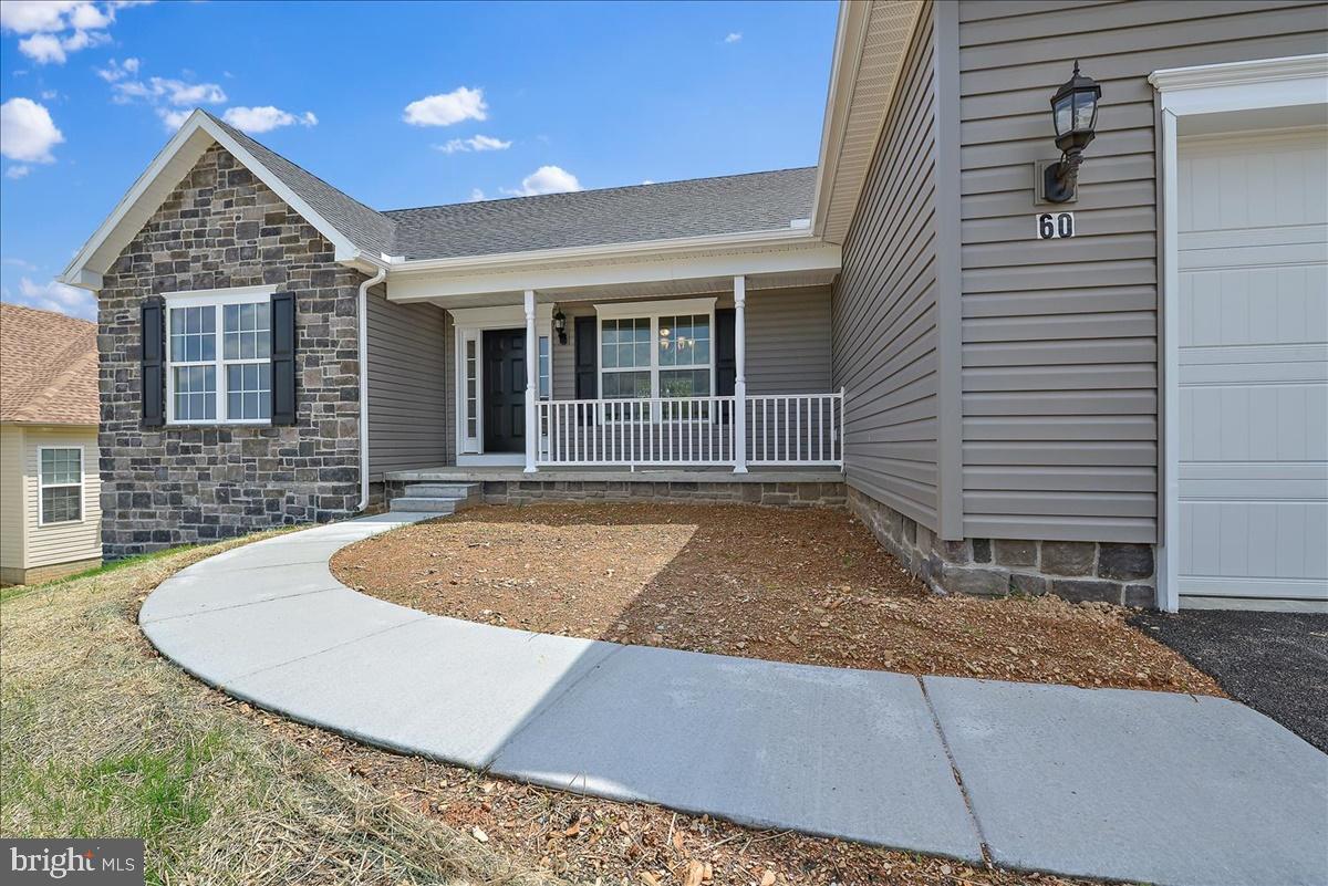 60 Fox Run Road Hanover, PA 17331 - Photo 2 of 16