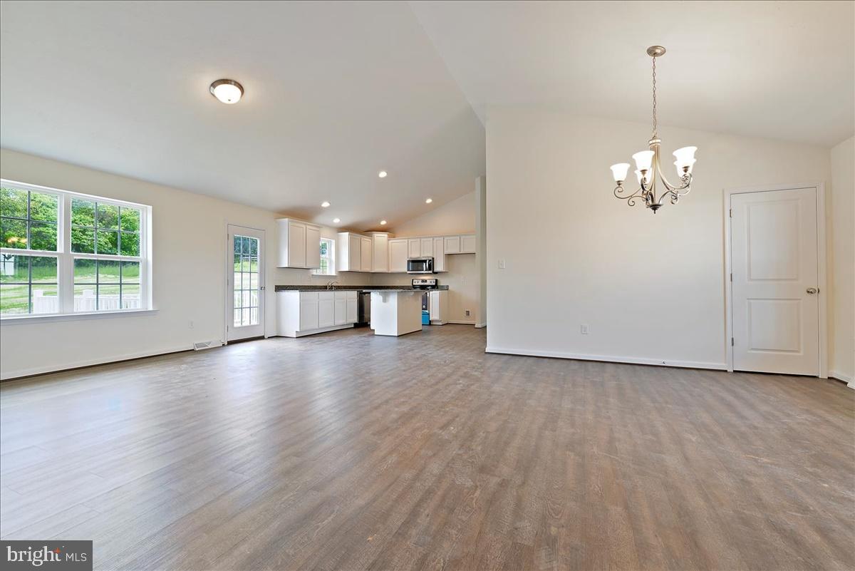 60 Fox Run Road Hanover, PA 17331 - Photo 4 of 16