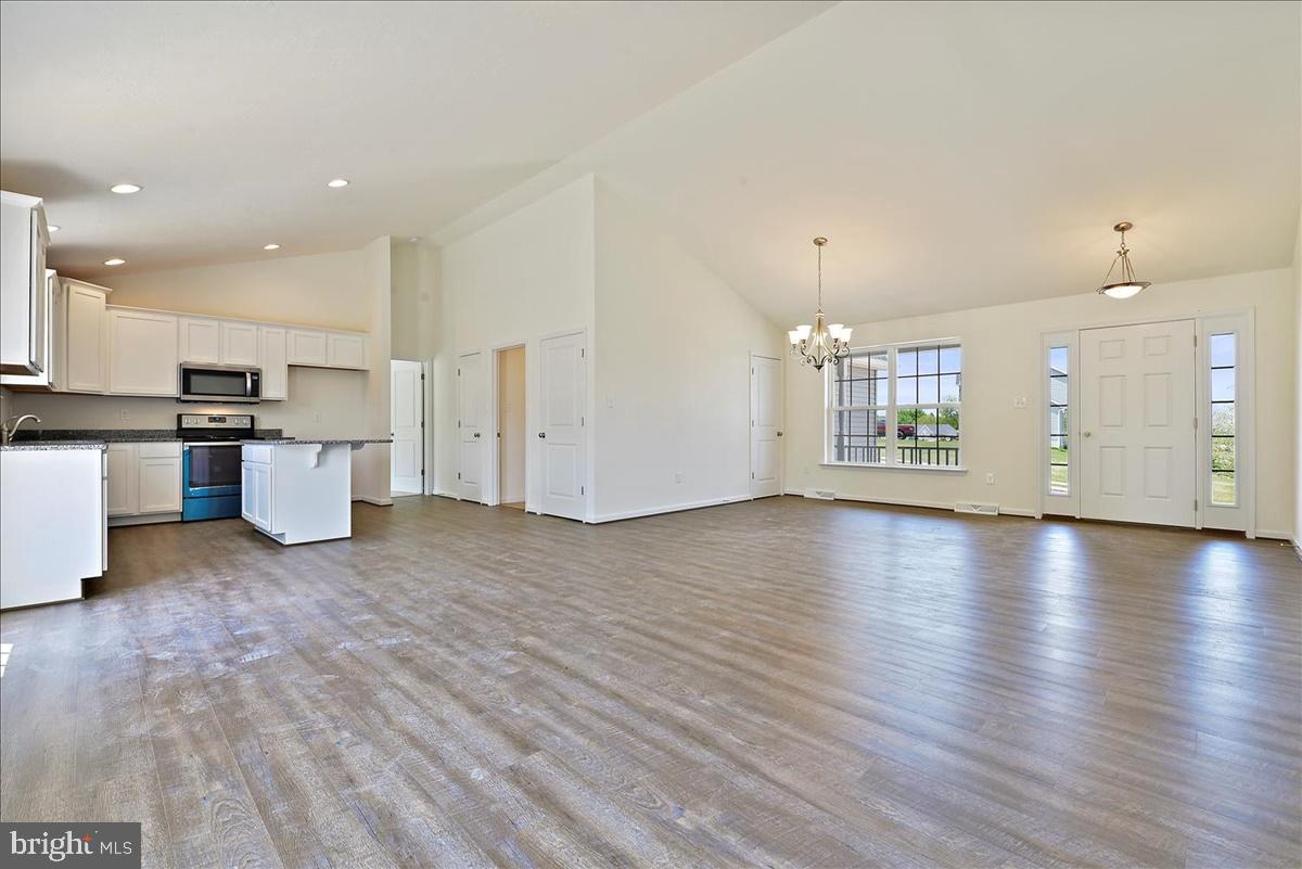 60 Fox Run Road Hanover, PA 17331 - Photo 5 of 16
