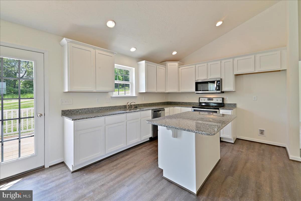 60 Fox Run Road Hanover, PA 17331 - Photo 6 of 16