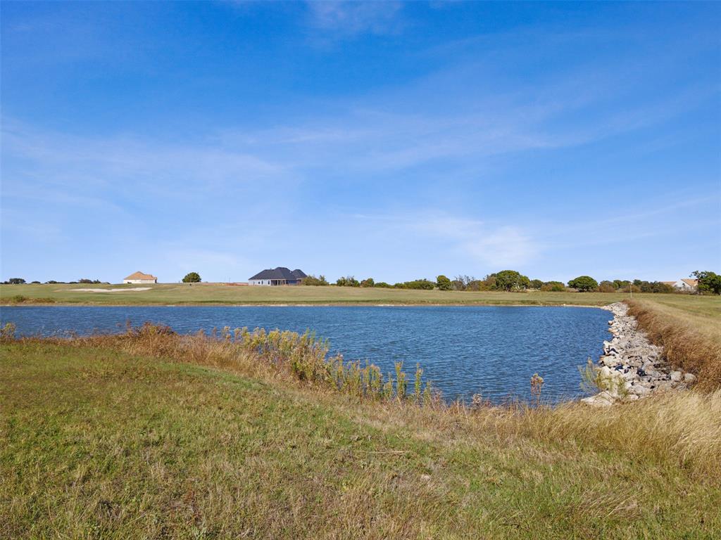 7301 Retreat Boulevard Cleburne, TX 76033 - Photo 4 of 40 a view of lake and mountain