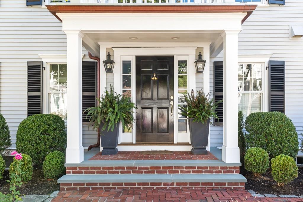 199 Downer Avenue Hingham, MA 02043 - Photo 2 of 15