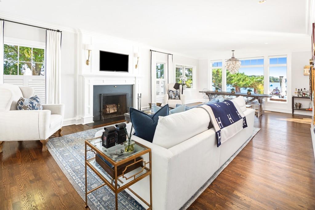 199 Downer Avenue Hingham, MA 02043 - Photo 9 of 15