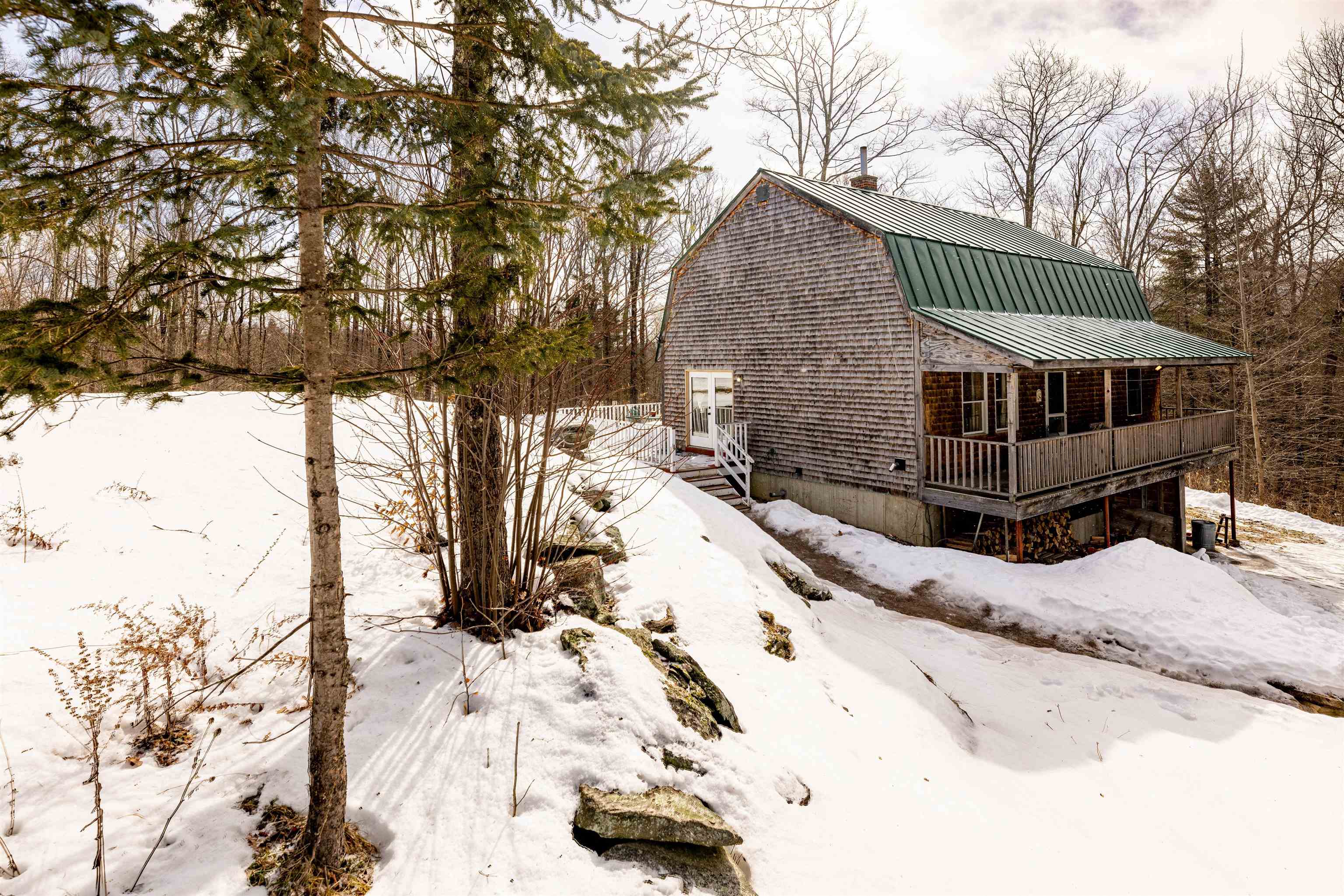 415 Ayers Road Vershire, VT 05079 - Photo 4 of 10 Gallery Image 4