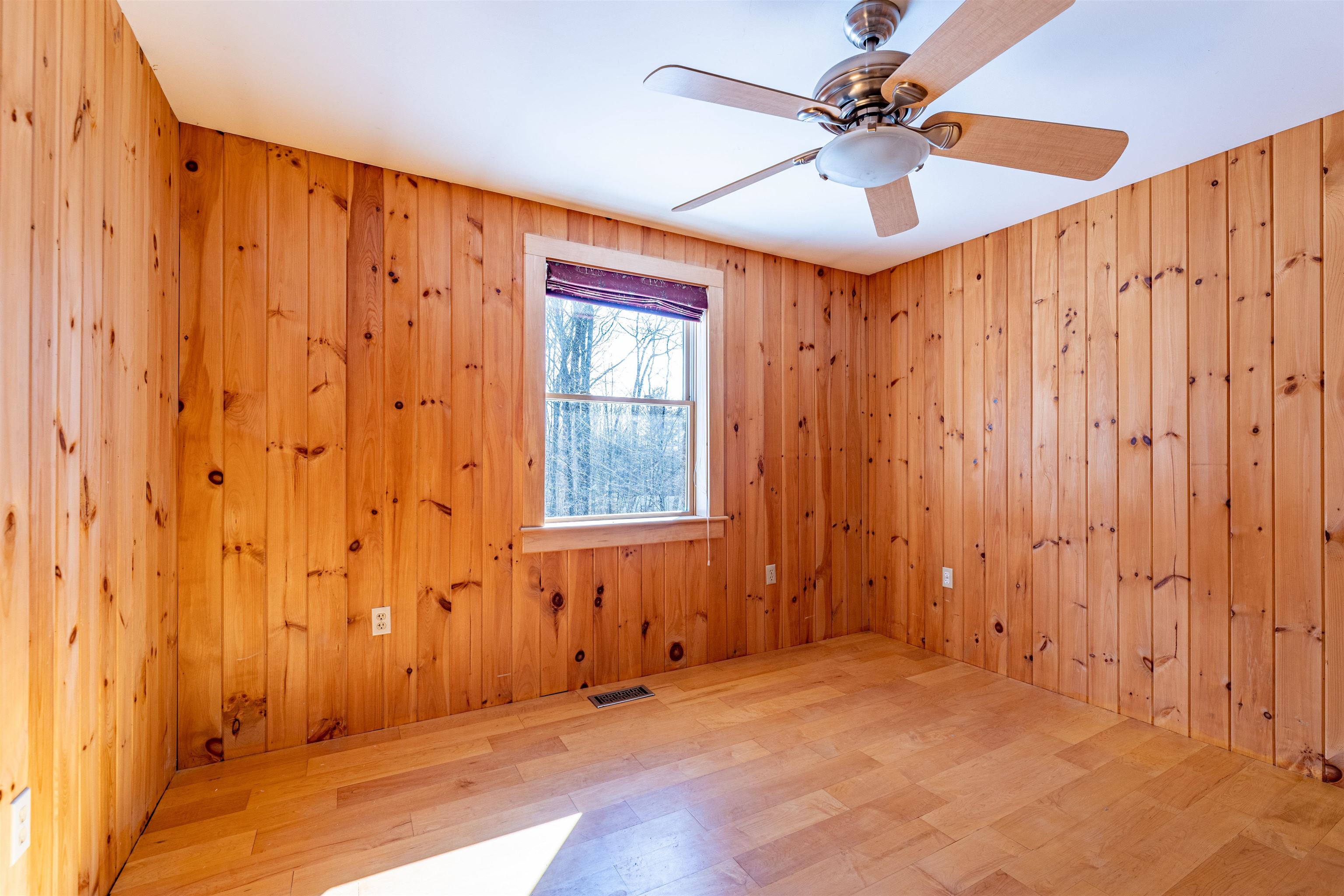 415 Ayers Road Vershire, VT 05079 - Photo 8 of 10 Gallery Image 8