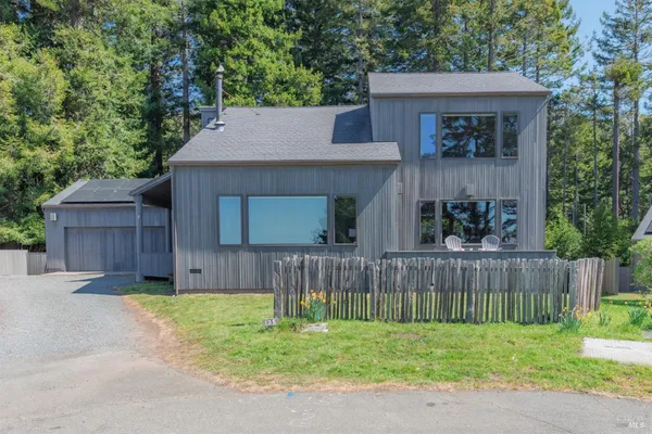 a house view with a outdoor space
