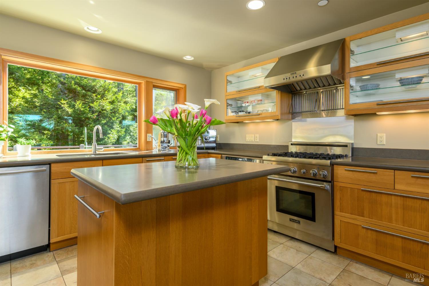 135 Larkspur Close The Sea Ranch, CA 95497 - Photo 12 of 37