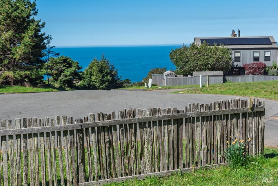 135 Larkspur Close The Sea Ranch, CA 95497 - Photo 2 of 37