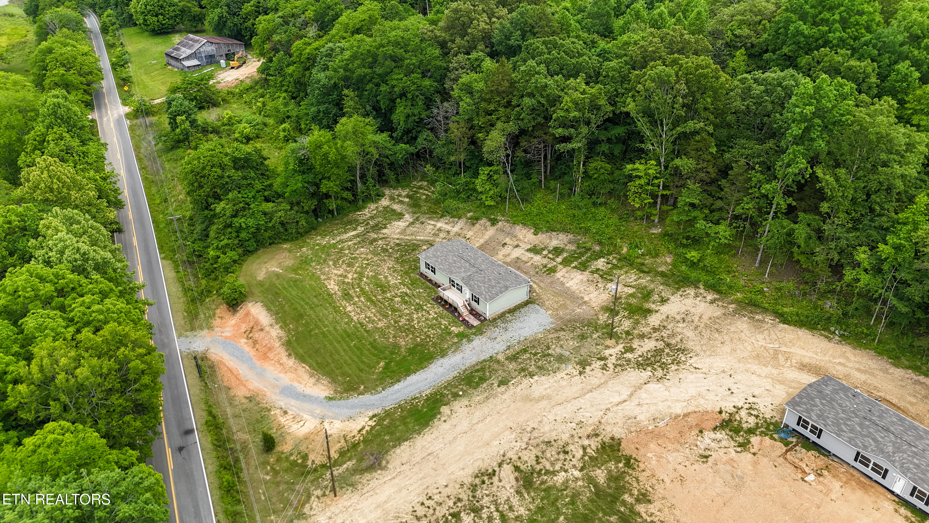 1587 Sweetwater Road Philadelphia, TN 37846 - Photo 36 of 46 34