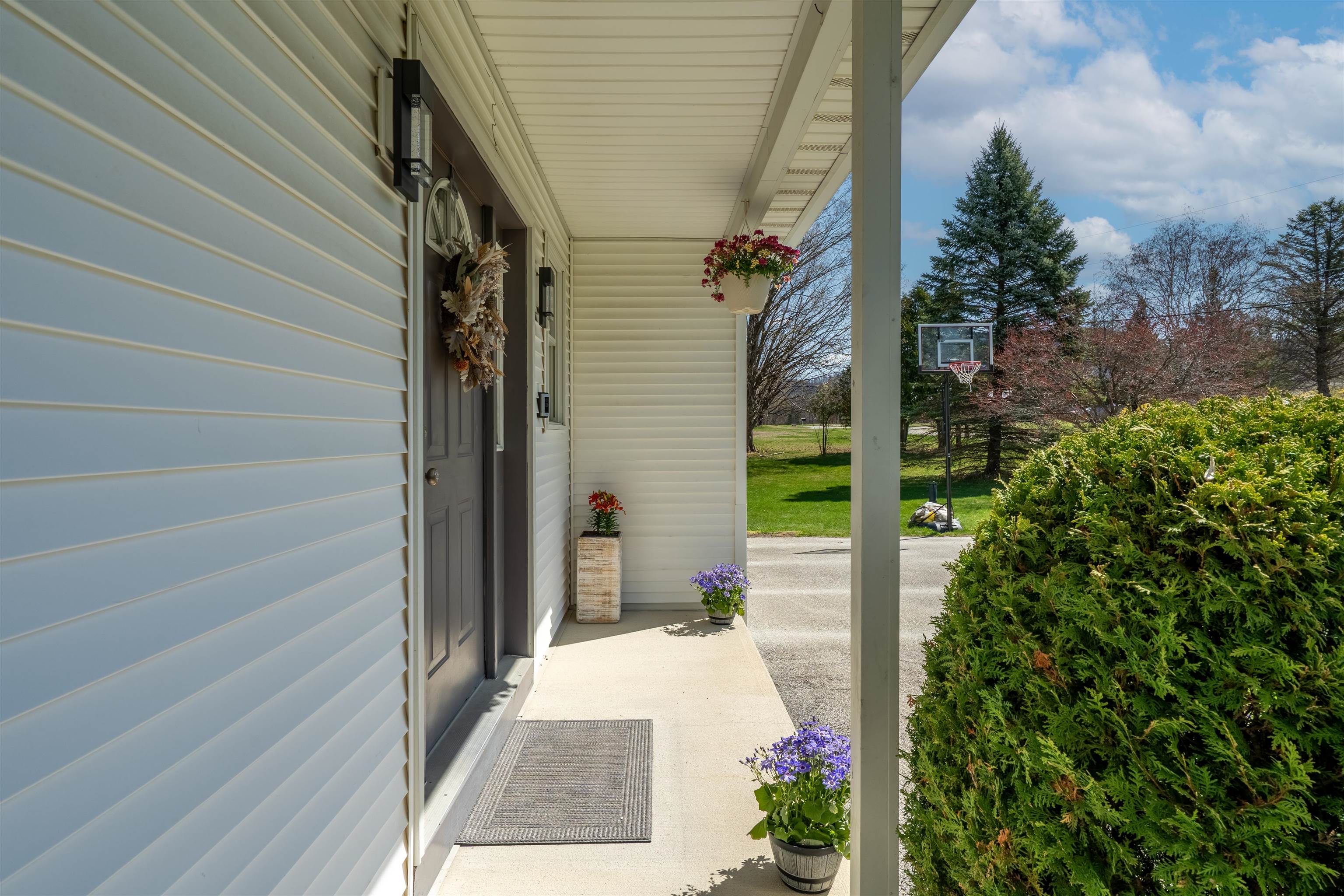 68 Beacon Heights Road Clarendon, VT 05759 - Photo 5 of 59 Gallery Image 5