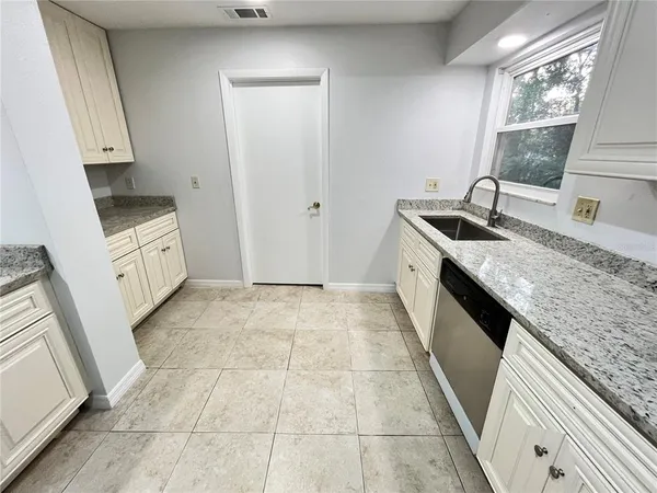 $845,000 | 6 Robinwood Drive, Longwood, FL 32779