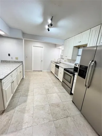 $845,000 | 6 Robinwood Drive, Longwood, FL 32779