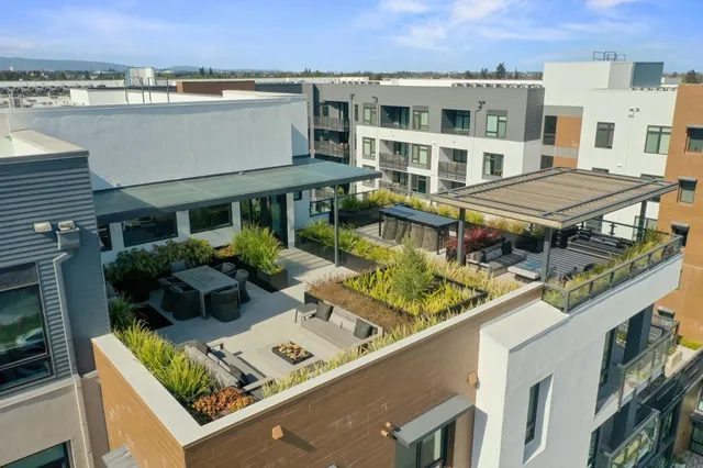 $5,600 | 3578 Rambla Place, Unit 311, Santa Clara, CA 95051