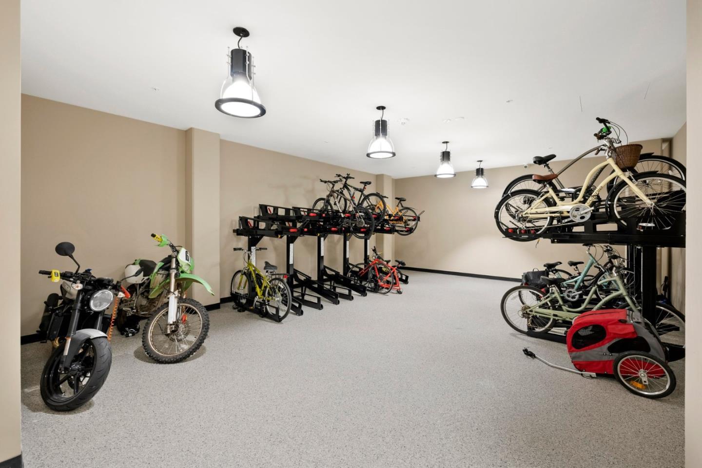 3578 Rambla Place, Unit 311 Santa Clara, CA 95051 - Photo 39 of 48 a view of a room with gym equipment