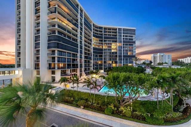 $1,290,000 | 4740 South Ocean Boulevard, Unit 511, Highland Beach, FL 33487