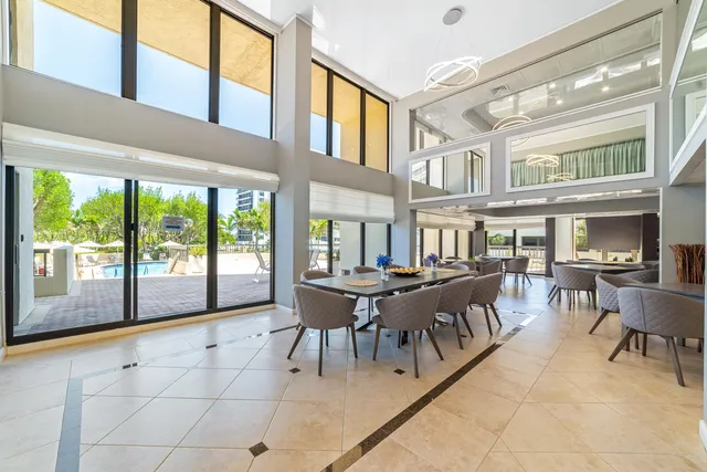 $1,290,000 | 4740 South Ocean Boulevard, Unit 511, Highland Beach, FL 33487