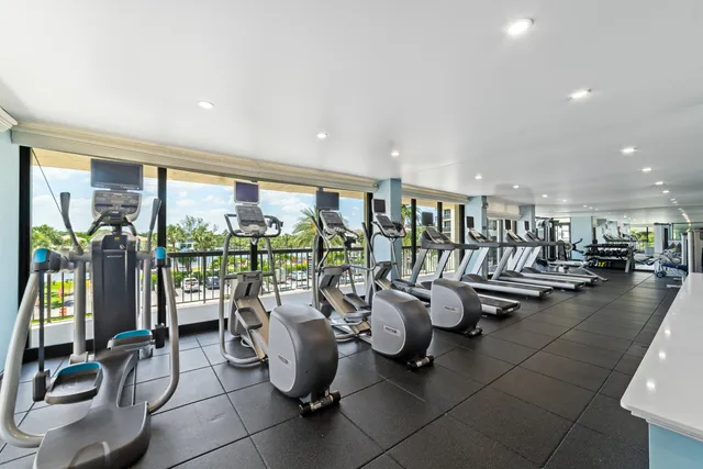 $1,290,000 | 4740 South Ocean Boulevard, Unit 511, Highland Beach, FL 33487