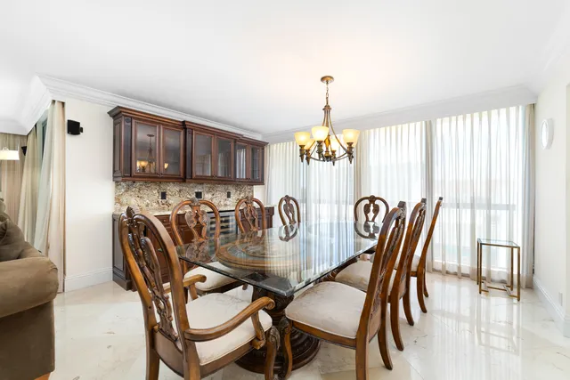 $1,290,000 | 4740 South Ocean Boulevard, Unit 511, Highland Beach, FL 33487