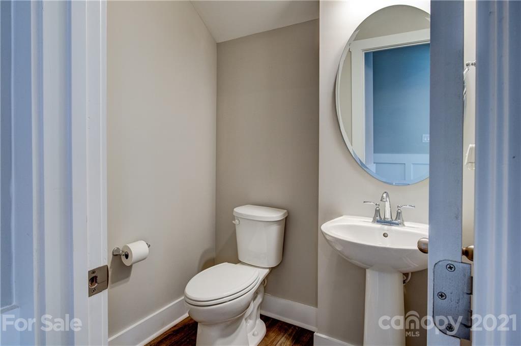 808 Flatwater Court Fort Mill, SC 29708 - Photo 16 of 46 Gallery Image 16