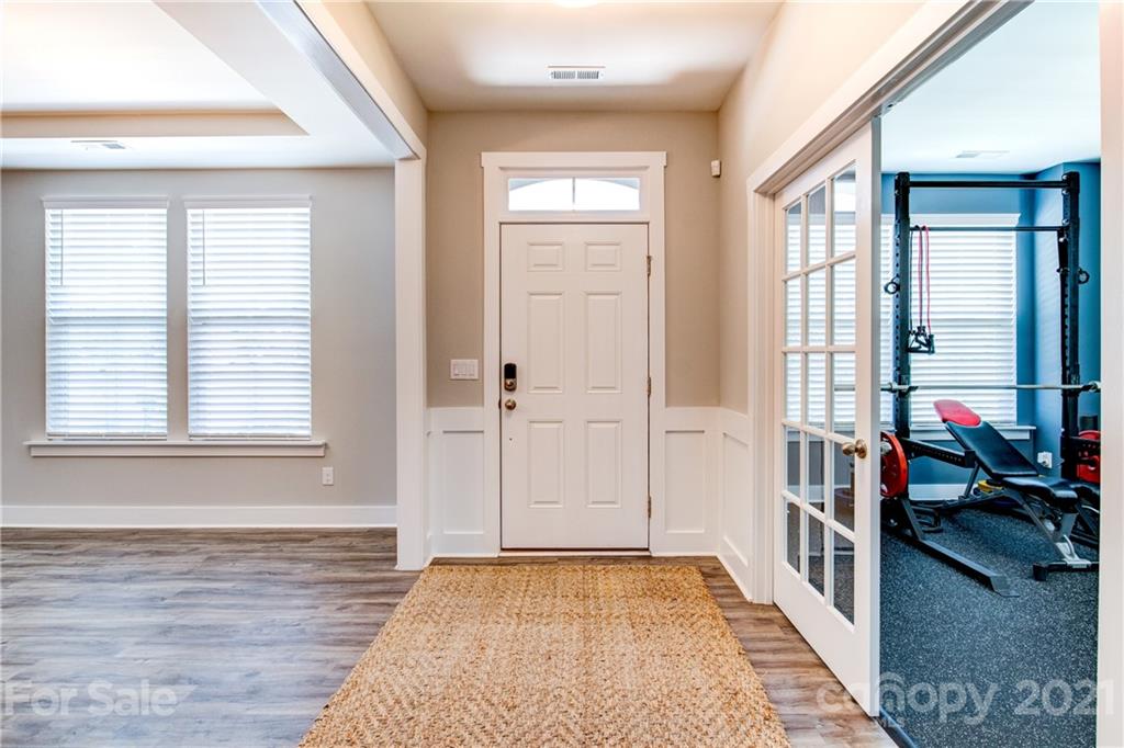 808 Flatwater Court Fort Mill, SC 29708 - Photo 3 of 46 Gallery Image 3