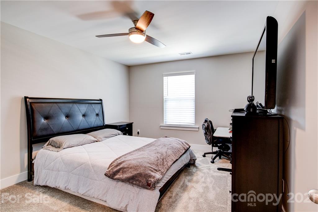 808 Flatwater Court Fort Mill, SC 29708 - Photo 26 of 46 Gallery Image 26