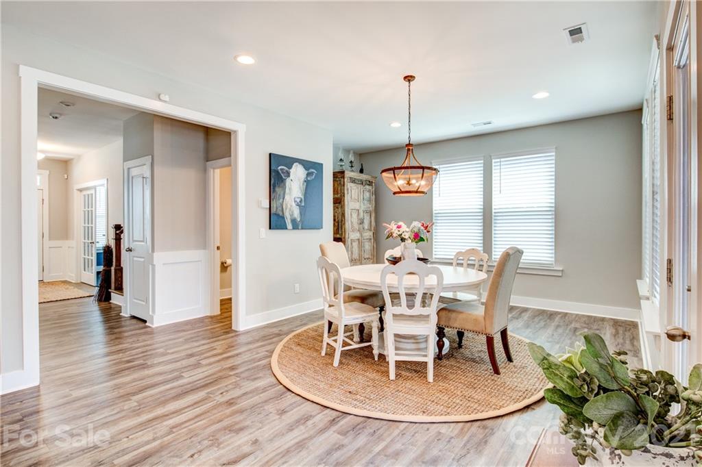 808 Flatwater Court Fort Mill, SC 29708 - Photo 7 of 46 Gallery Image 7