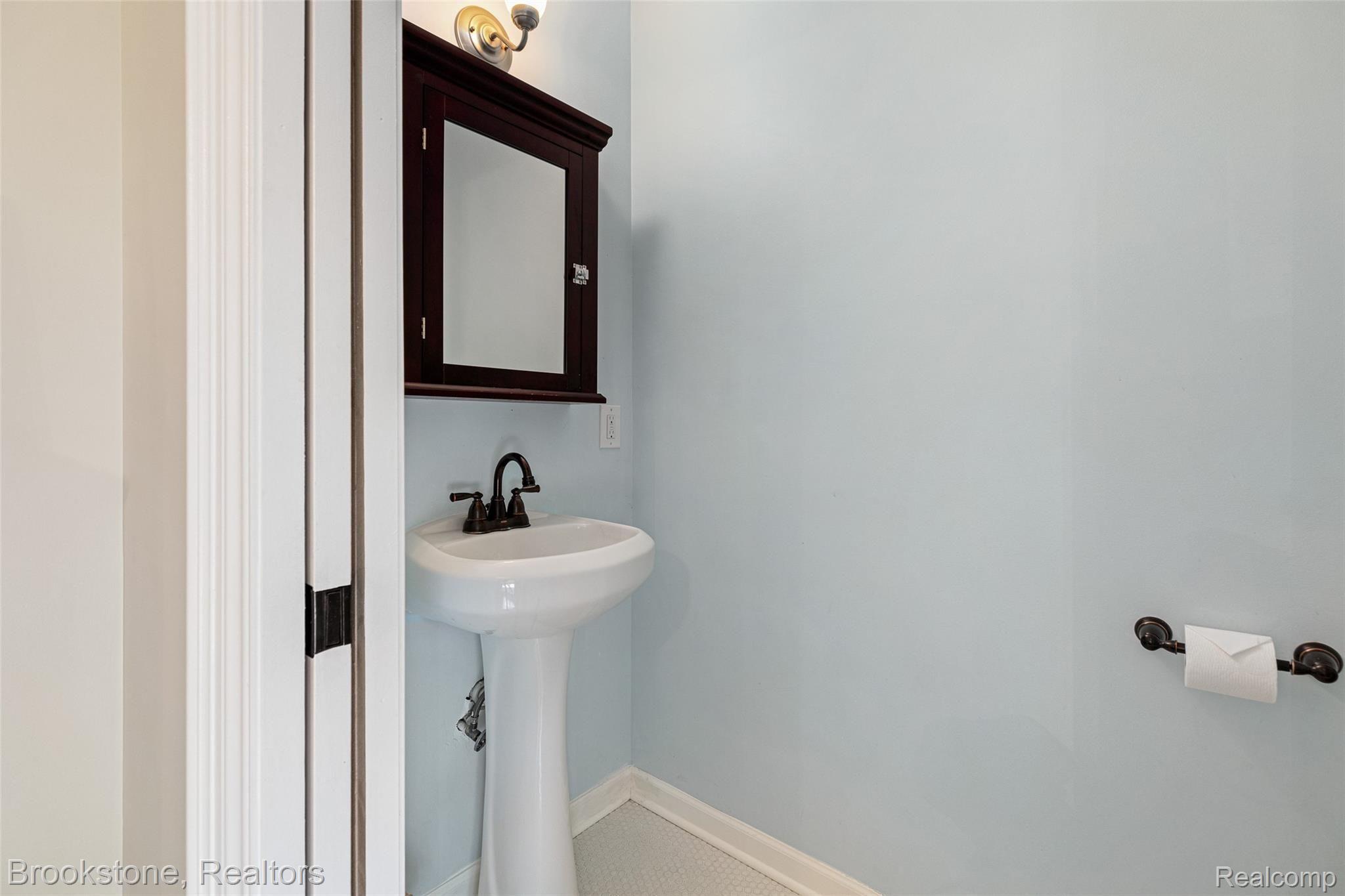 148 Tillson Street Romeo, MI 48065 - Photo 51 of 62 TillsonRomeo_46.jpg