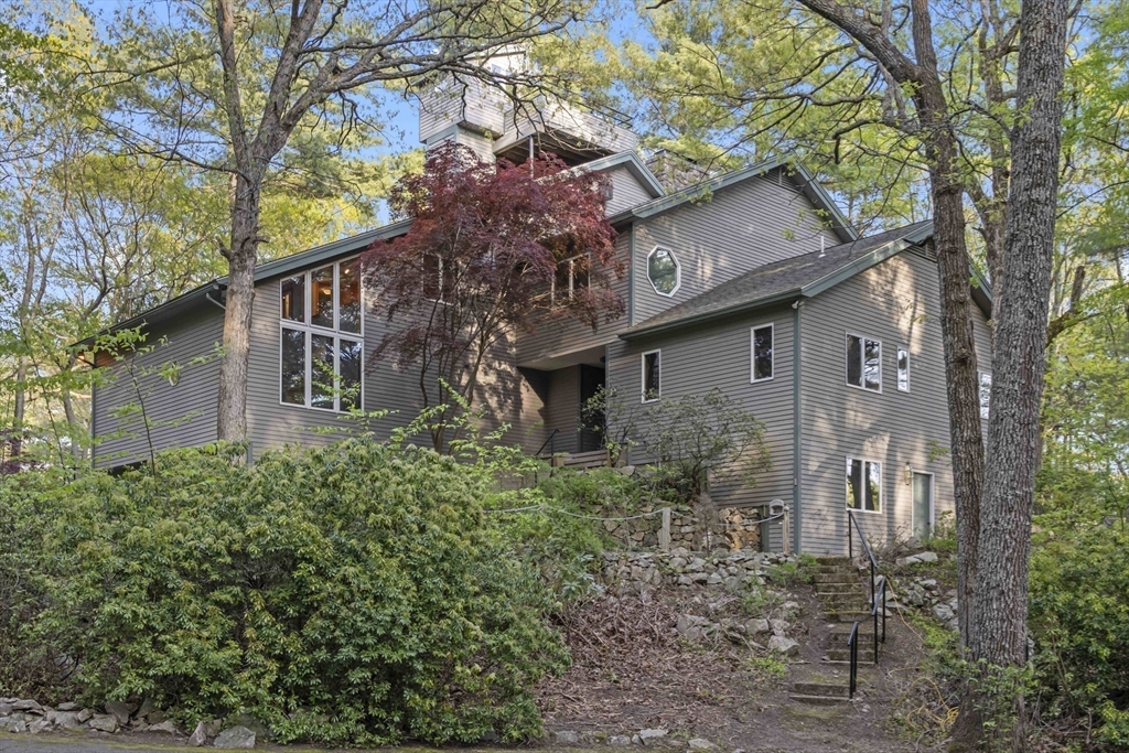 19 Parmenter Road Framingham, MA 01701 - Photo 1 of 33