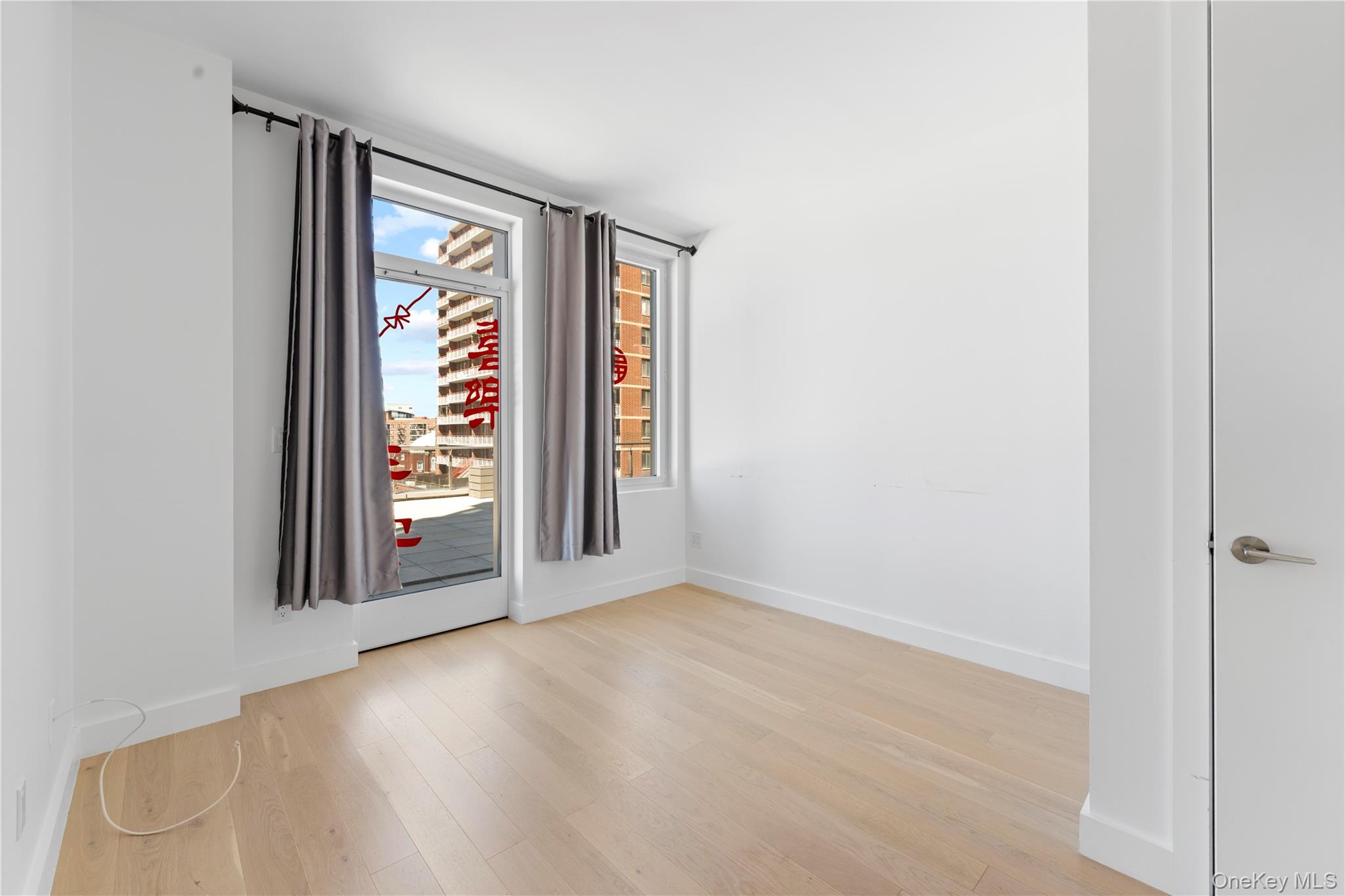 136-18 Maple Avenue, Unit 5F Queens, NY 11355 - Photo 8 of 28